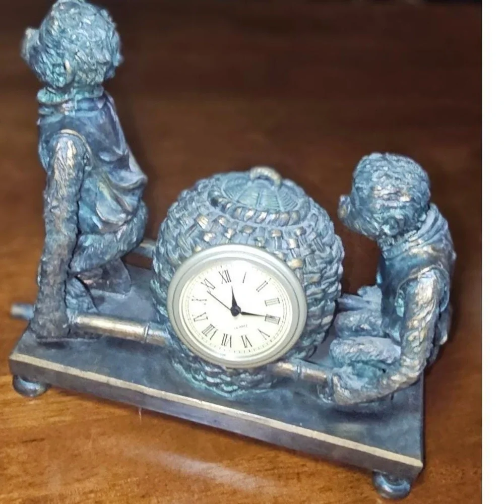 Working Monkey Mantel Clock – Vintage‎ Style Safari Animal Bronze Shelf Decor